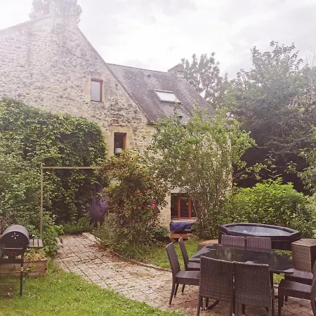 Les De Capucine Carcagny