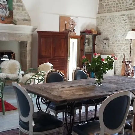 Les De Capucine Nocleg ze śniadaniem