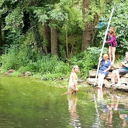 Les De Capucine 3* Carcagny