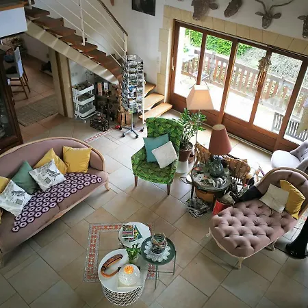 Bed & Breakfast Les De Capucine Carcagny