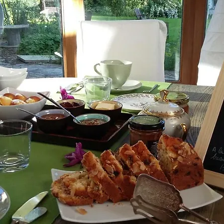 Nocleg ze śniadaniem Les De Capucine